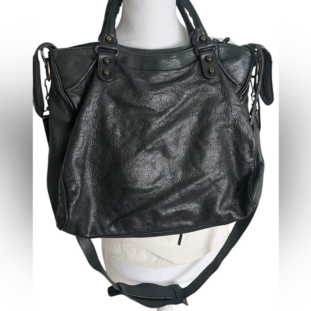Balenciaga VELO 2012 Nicolas Ghesquière Crossbody Bag with classic hardware - Picture 6 of 16